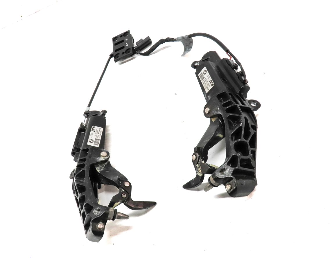 Thumbnail 3: 2005 BMW Z4 (E85) CONVERTIBLE TOP LEFT & RIGHT LOCK LATCH SET/2