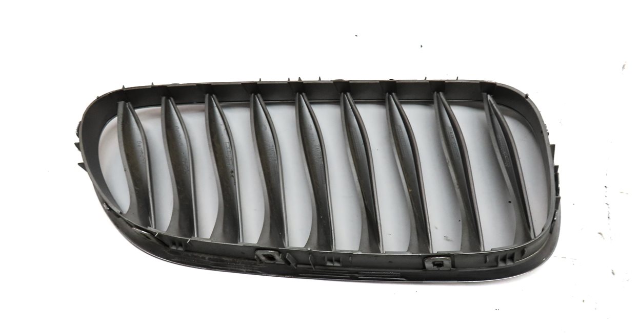 Thumbnail 8: 2003-2008 BMW Z4 (E85) FRONT LEFT & RIGHT CHROME HOOD VENT GRILLE SET (2)