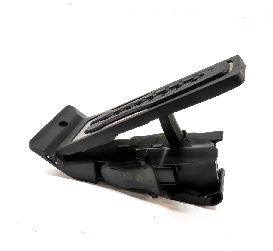 Thumbnail 4: 2019 BMW X3 (G01) FRONT LEFT DRIVER SIDE ACCELERATOR GAS PEDAL