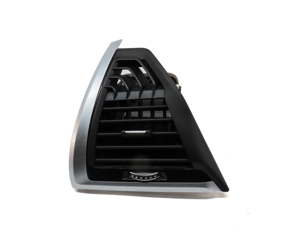 Thumbnail 2: 2019 BMW X3 (G01) FRONT LEFT DRIVER HVAC A/C HEATER AIR VENT (BLACK & SILVER)