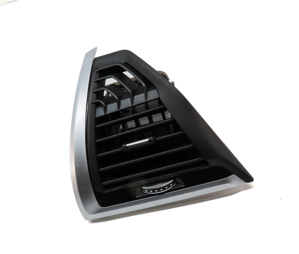 Thumbnail 3: 2019 BMW X3 (G01) FRONT LEFT DRIVER HVAC A/C HEATER AIR VENT (BLACK & SILVER)