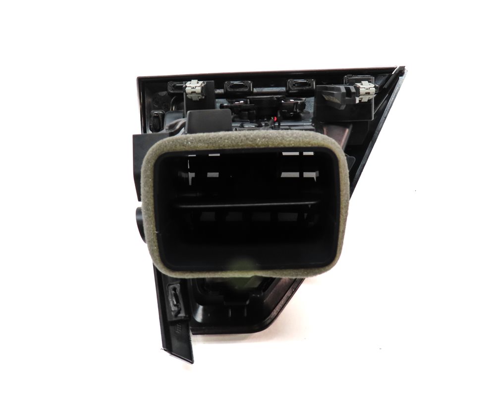 Thumbnail 4: 2019 BMW X3 (G01) FRONT LEFT DRIVER HVAC A/C HEATER AIR VENT (BLACK & SILVER)