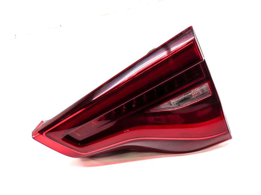 Thumbnail 4: 18-21 BMW X3 (G01) REAR RIGHT INNER TAILLIGHT LAMP (FOR w/ ADAPTIVE HEADLIGHTS)