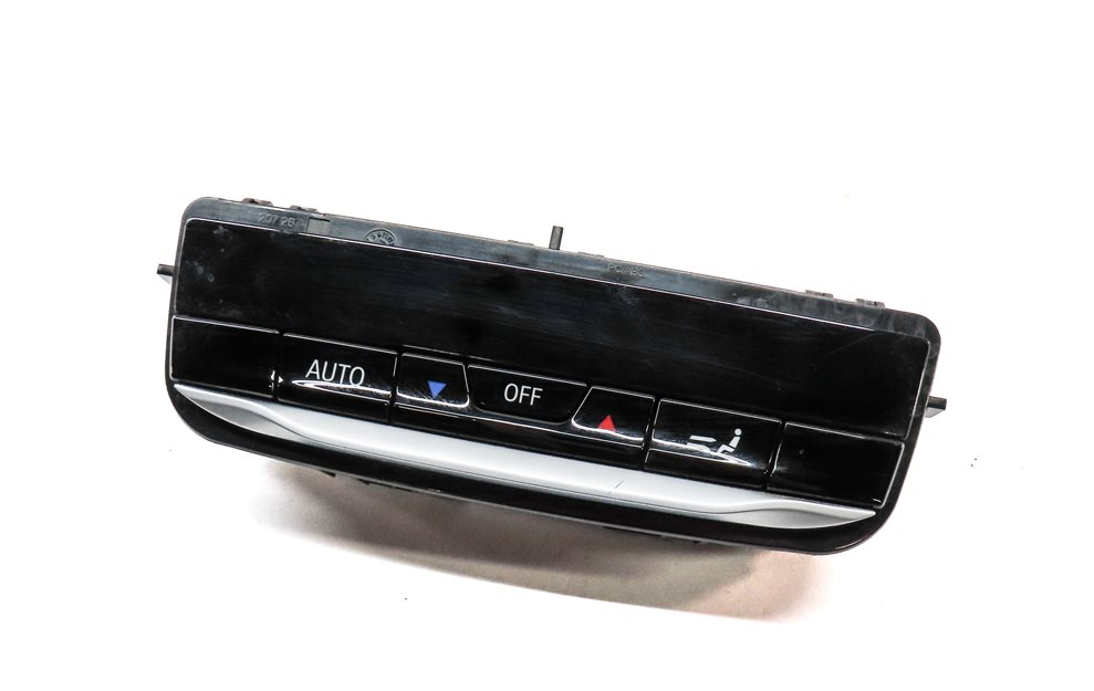 18-21 BMW X3 X4 X4M (F98 G01 G02) REAR CONSOLE A/C HEATER CLIMATE CONTROL & VENT