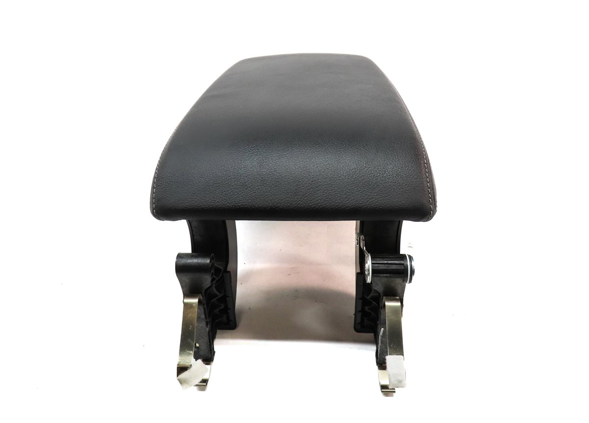 Thumbnail 5: 18-23 BMW X3 X4 (G01 G02) FRONT CENTER CONSOLE ARMREST ARM REST LID (BLACK)