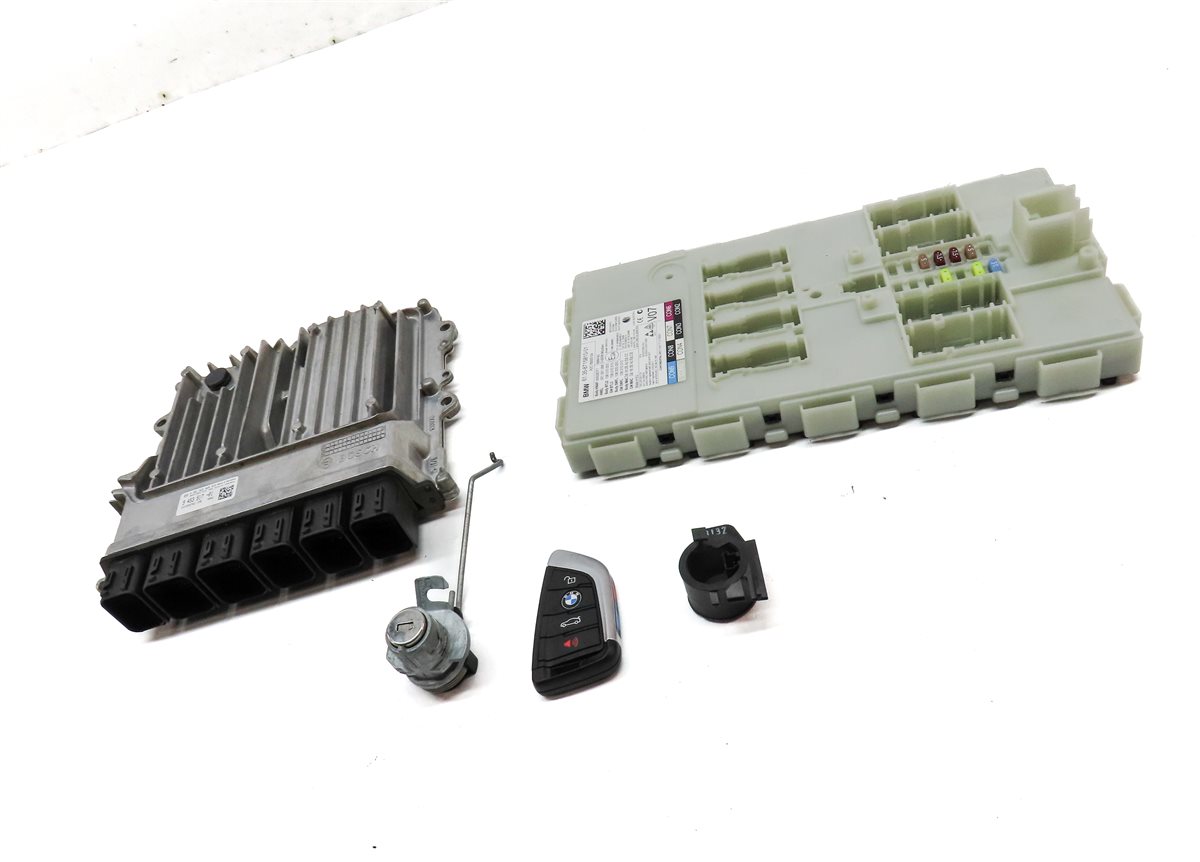 Thumbnail 3: 18-19 BMW 5 6GT 7 X3 X4 F06 G01 G02 G30 IMMOBILIZER ENGINE BODY MODULE & KEY SET