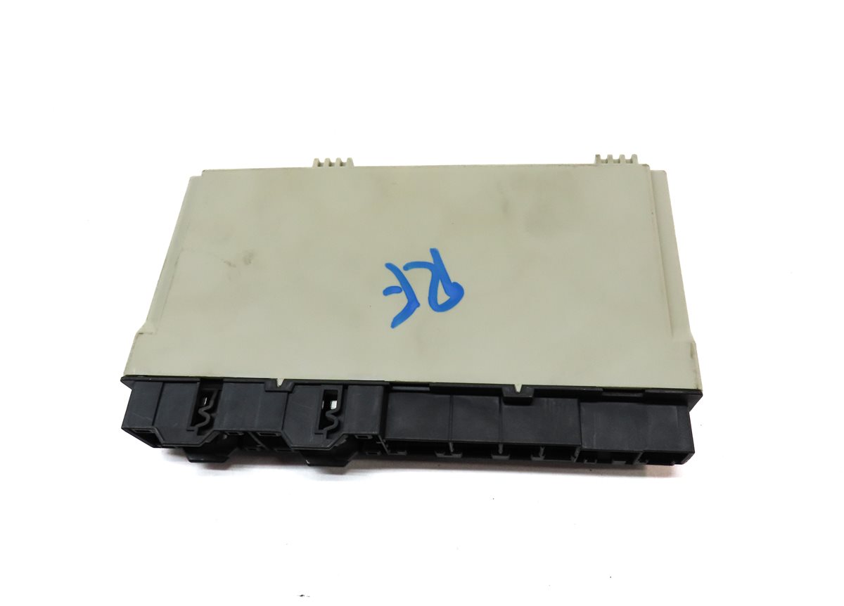 Thumbnail 4: 16-23 BMW 5 M5 7 X3 X4 X5 X7 G01 FRONT RIGHT HEATED COOLED SEAT CONTROL MODULE