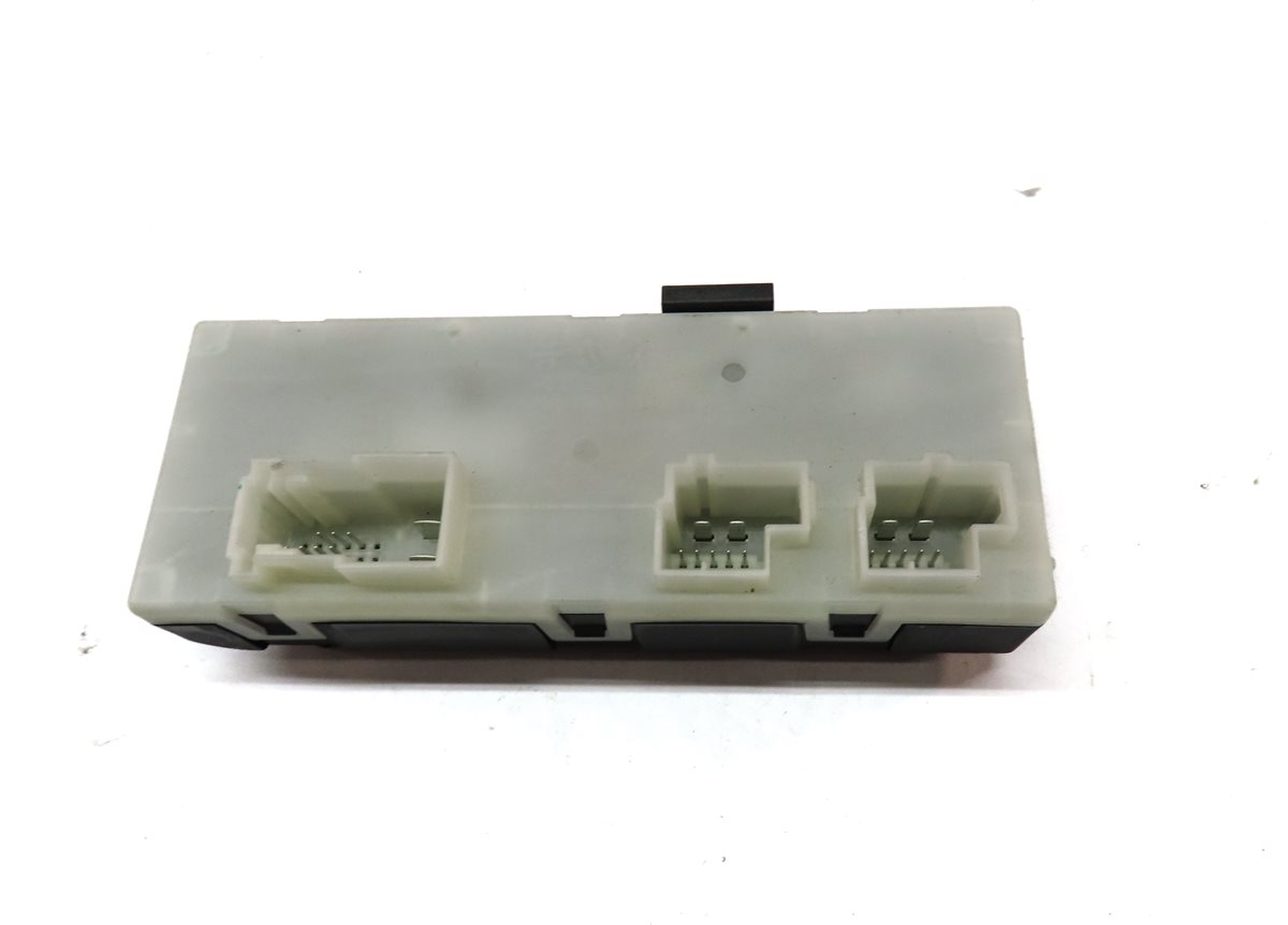 Thumbnail 4: 16-23 BMW 3 5 7 8 X3 X4 G01 G02 G20 G30 REAR TAILGATE LIFT TRUNK CONTROL MODULE