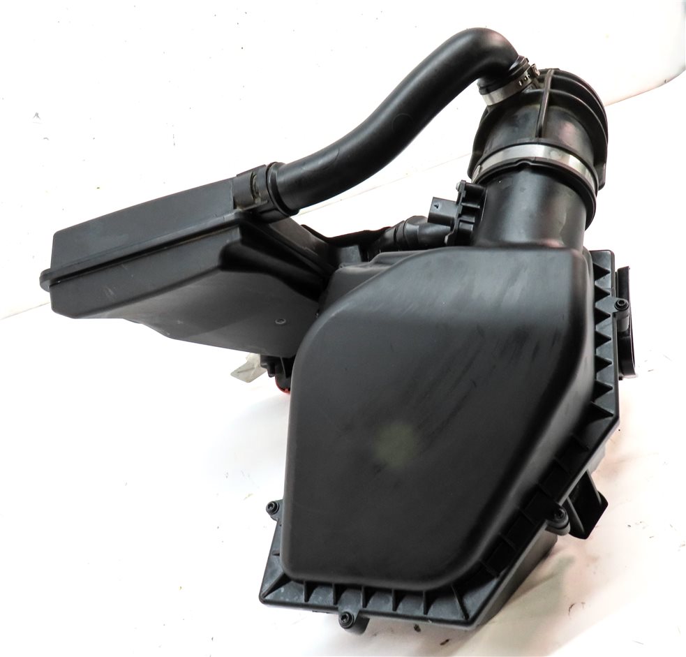 Thumbnail 8: 2018-2019 BMW X3 M40i (G01) 3.0L TURBO (B58) ENGINE AIR FILTER BOX