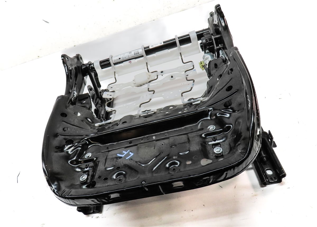 Thumbnail 3: 2018-2023 BMW X3 X4 (G01 G02) FRONT DRIVER SEAT TRACK w/ ADJUST MOTORS