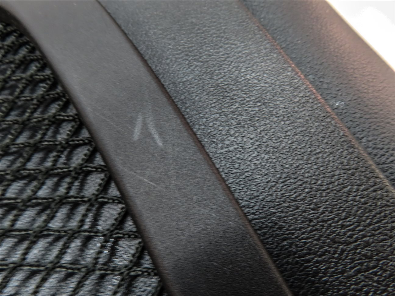 Thumbnail 8: 2019 BMW X3 (G01) FRONT RIGHT PASSENGER UPPER HEATED SPORT SEAT CUSHION (BLACK)
