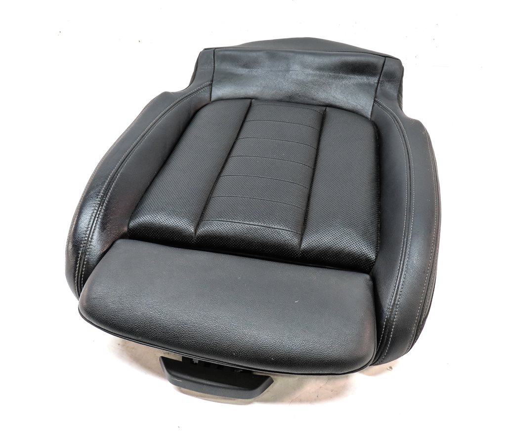 2019 BMW X3 (G01) FRONT RIGHT PASSENGER LOWER HEATED SPORT SEAT CUSHION (BLACK)