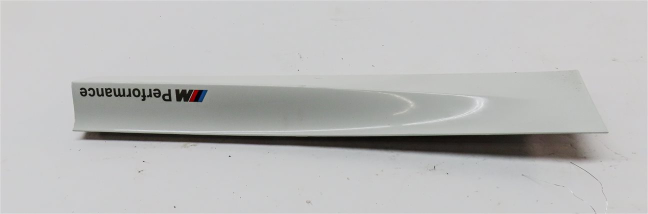 Thumbnail 4: 2018-2023 BMW X3 X4 (G01 G02) REAR RIGHT LOWER DOOR TRIM MOULDING PANEL (WHITE)