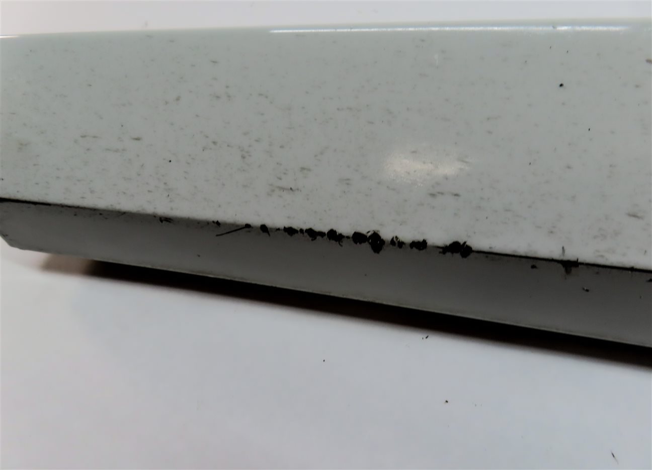 Thumbnail 8: 18-23 BMW X3 X4 (G01 G02) FRONT RIGHT PASSENGER LOWER DOOR TRIM MOULDING (WHITE)