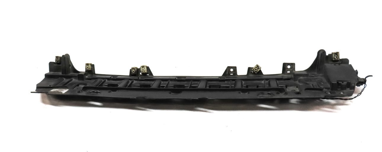 Thumbnail 5: 2019 BMW X3 (G01) REAR LOWER BUMPER COVER w/ SMART TRUNK OPENER