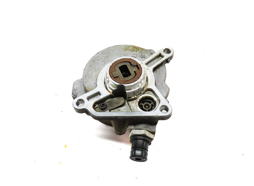 Thumbnail 2: 2011 PORSCHE CAYENNE (958) 3.6L VR6 NATURALLY ASPIRATED ENGINE BRAKE VACUUM PUMP