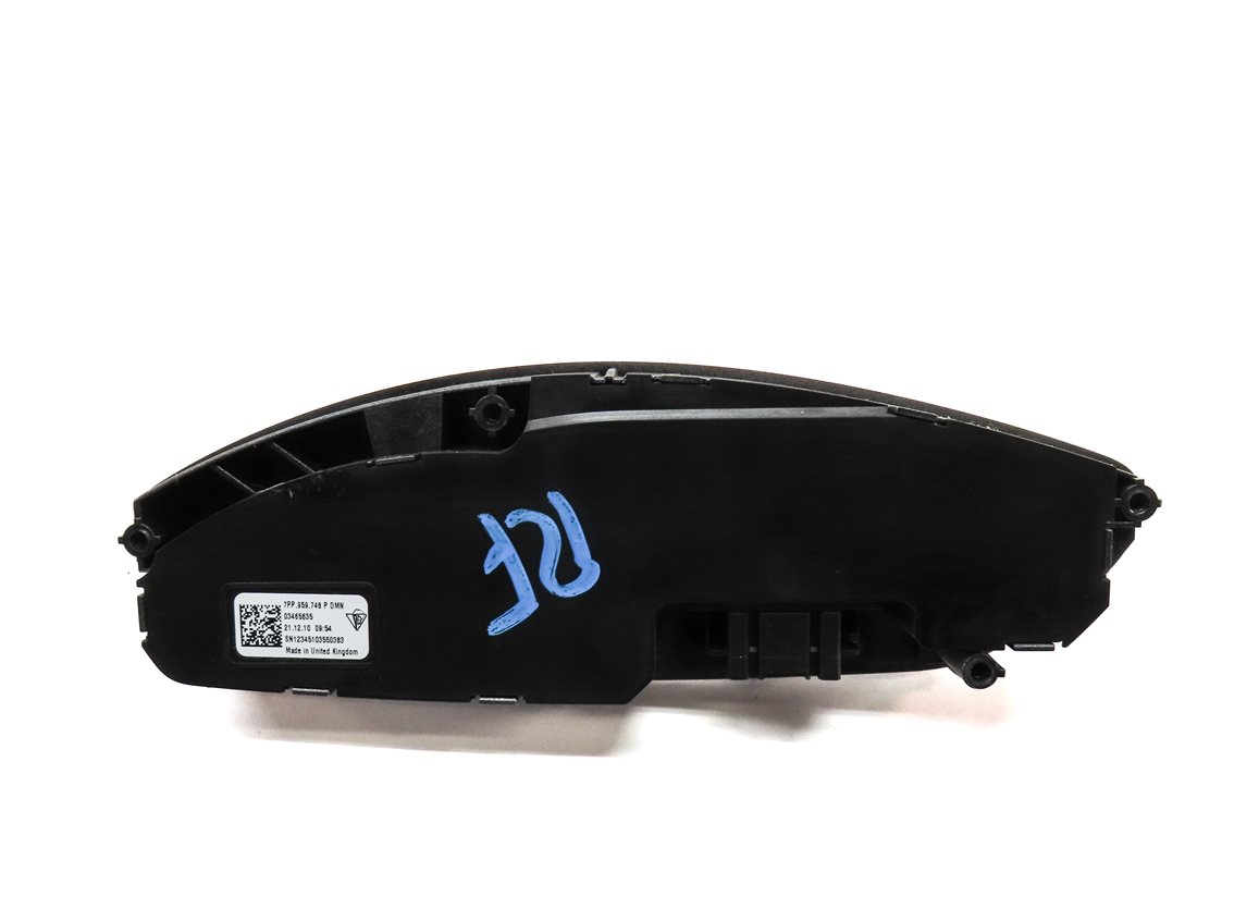 Thumbnail 5: 2011 PORSCHE CAYENNE (958) FRONT RIGHT PASSENGER SEAT ADJUST SWITCH (SILVER)