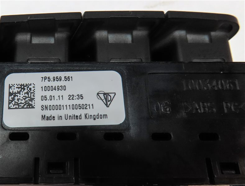 Thumbnail 6: 2011 PORSCHE CAYENNE (958) FRONT LEFT DRIVER SEAT MEMORY SWITCH BUTTON PANEL