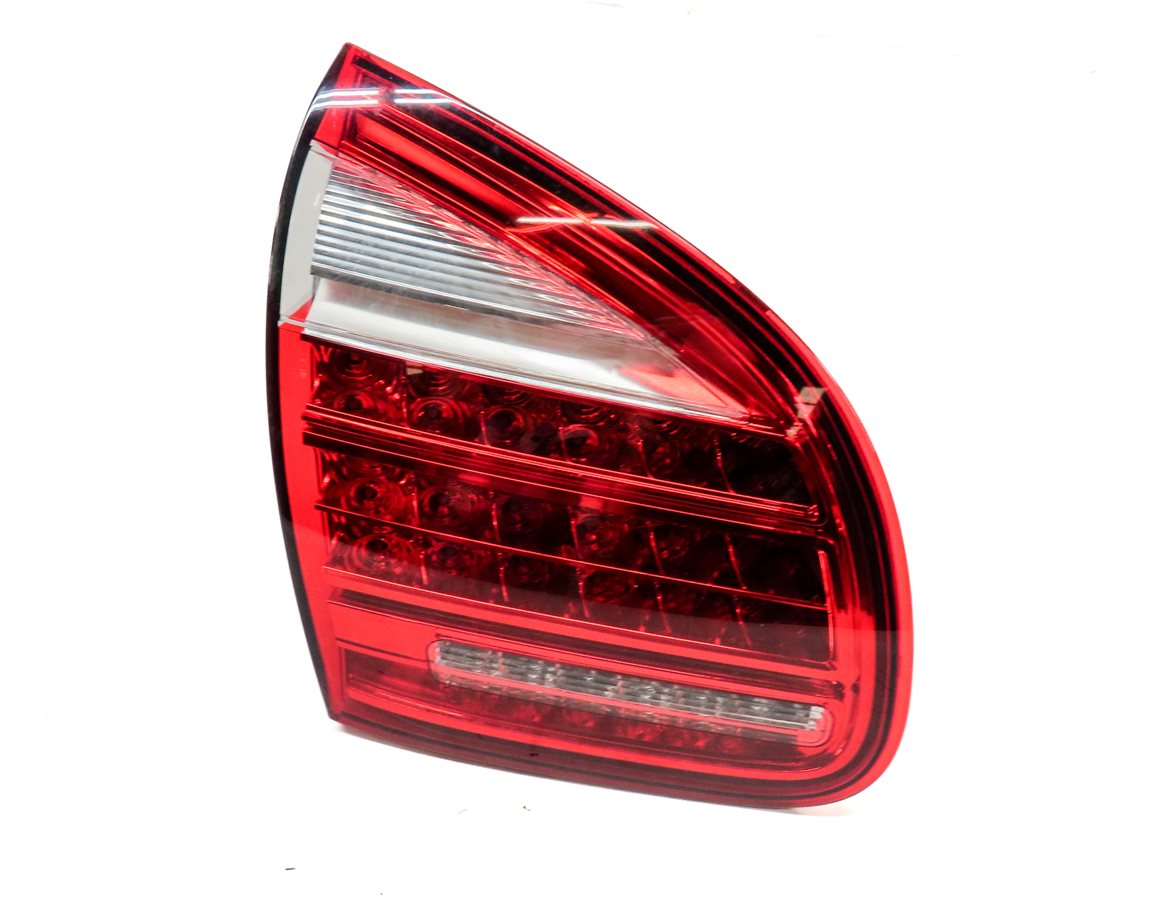 2011-2014 PORSCHE CAYENNE (958) LEFT DRIVER REAR INNER TAILLIGHT LIGHT LAMP