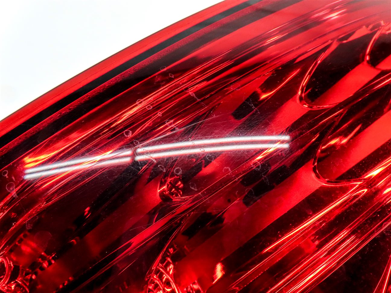 Thumbnail 7: 2011-2014 PORSCHE CAYENNE (958) RIGHT PASSENGER OUTER TAILLIGHT BRAKE LIGHT LAMP