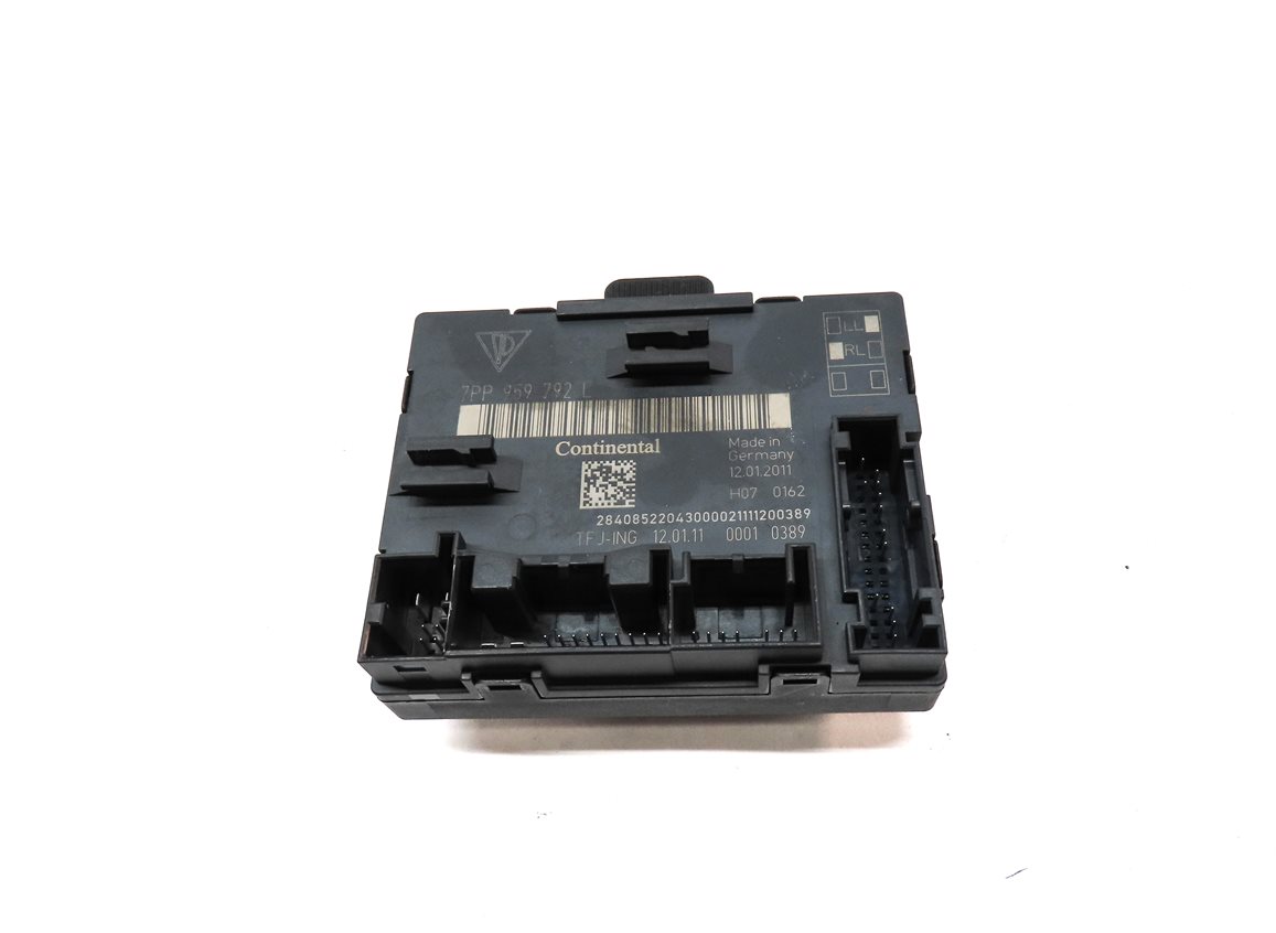 Thumbnail 2: 2011 PORSCHE CAYENNE (958) FRONT RIGHT PASSENGER DOOR CONTROL MODULE