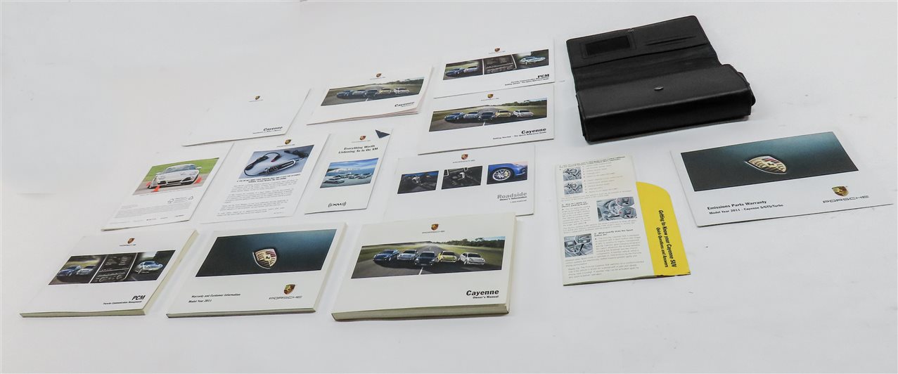 Thumbnail 2: 2011 PORSCHE CAYENNE (958) OWNERS MANUAL BOOKLET BOOK SET 14 w/ CARRYING CASE