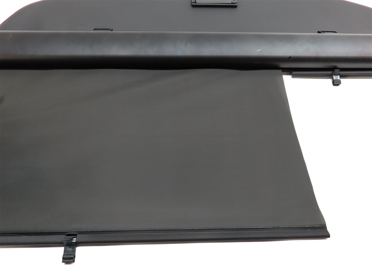 Thumbnail 8: 11-18 PORSCHE CAYENNE (958) TRUNK RETRACTABLE CARGO COVER PRIVACY SHADE (Black)