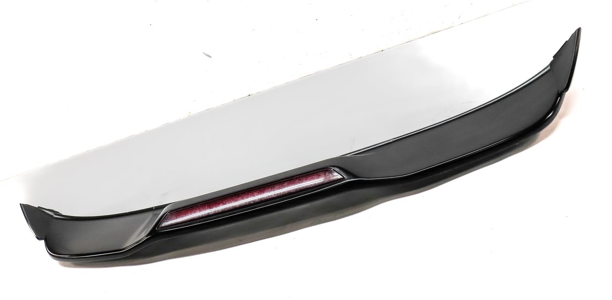 Thumbnail 4: 2011-2014 PORSCHE CAYENNE (958) REAR SPOILER WING TRIM BEZEL w/ 3rd BRAKE LIGHT