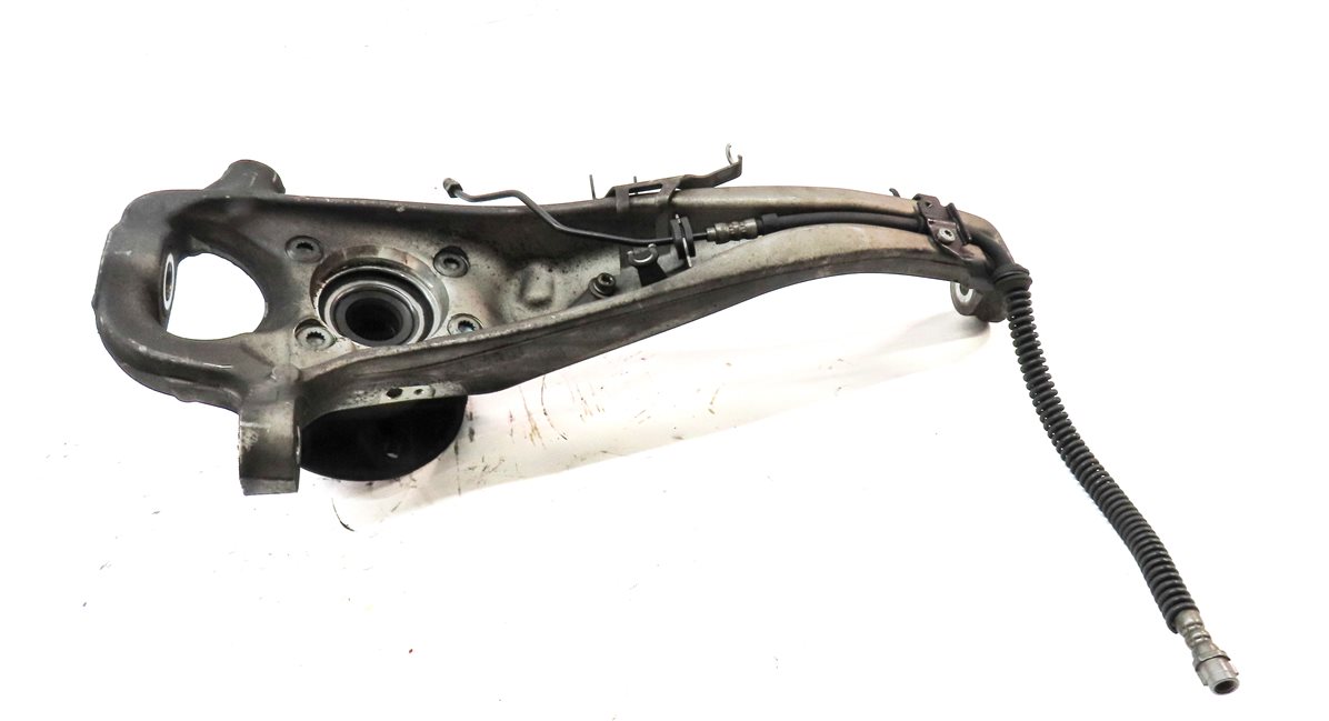 2011-2018 PORSCHE CAYENNE (958) RIGHT FRONT PASSENGER SPINDLE KNUCKLE HUB