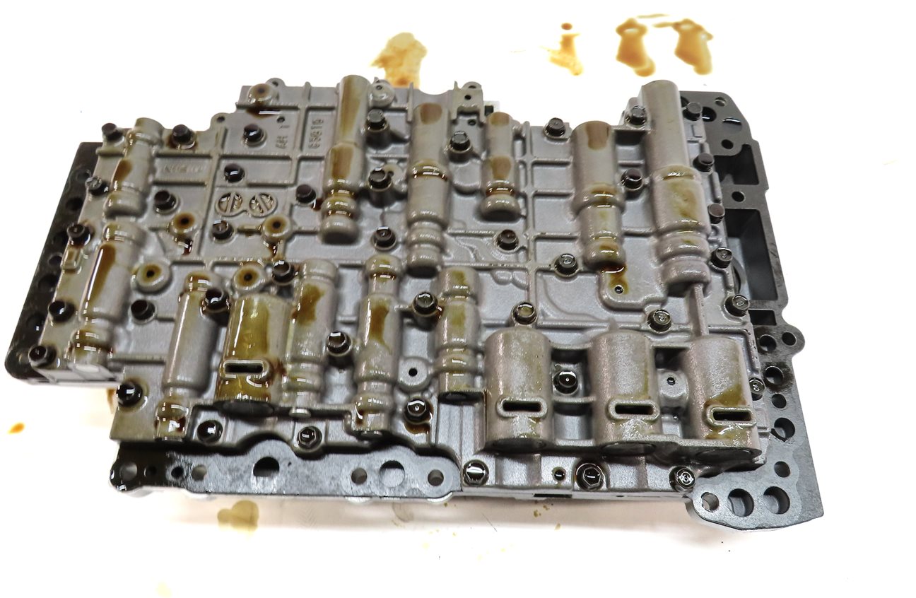 Thumbnail 10: 2011-2018 PORSCHE CAYENNE (958) S / GTS / BASE - AUTO TRANSMISSION VALVE BODY