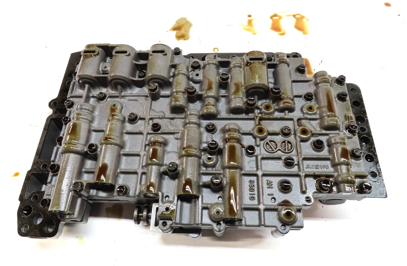 Thumbnail 9: 2011-2018 PORSCHE CAYENNE (958) S / GTS / BASE - AUTO TRANSMISSION VALVE BODY