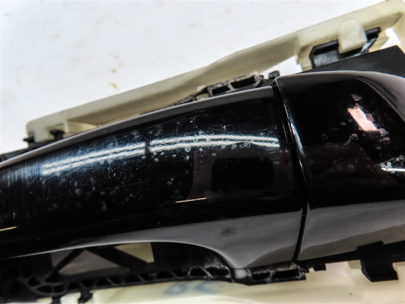 Thumbnail 6: 11-18 PORSCHE CAYENNE (958) FRONT RIGHT PASSENGER DOOR HANDLE (Black)