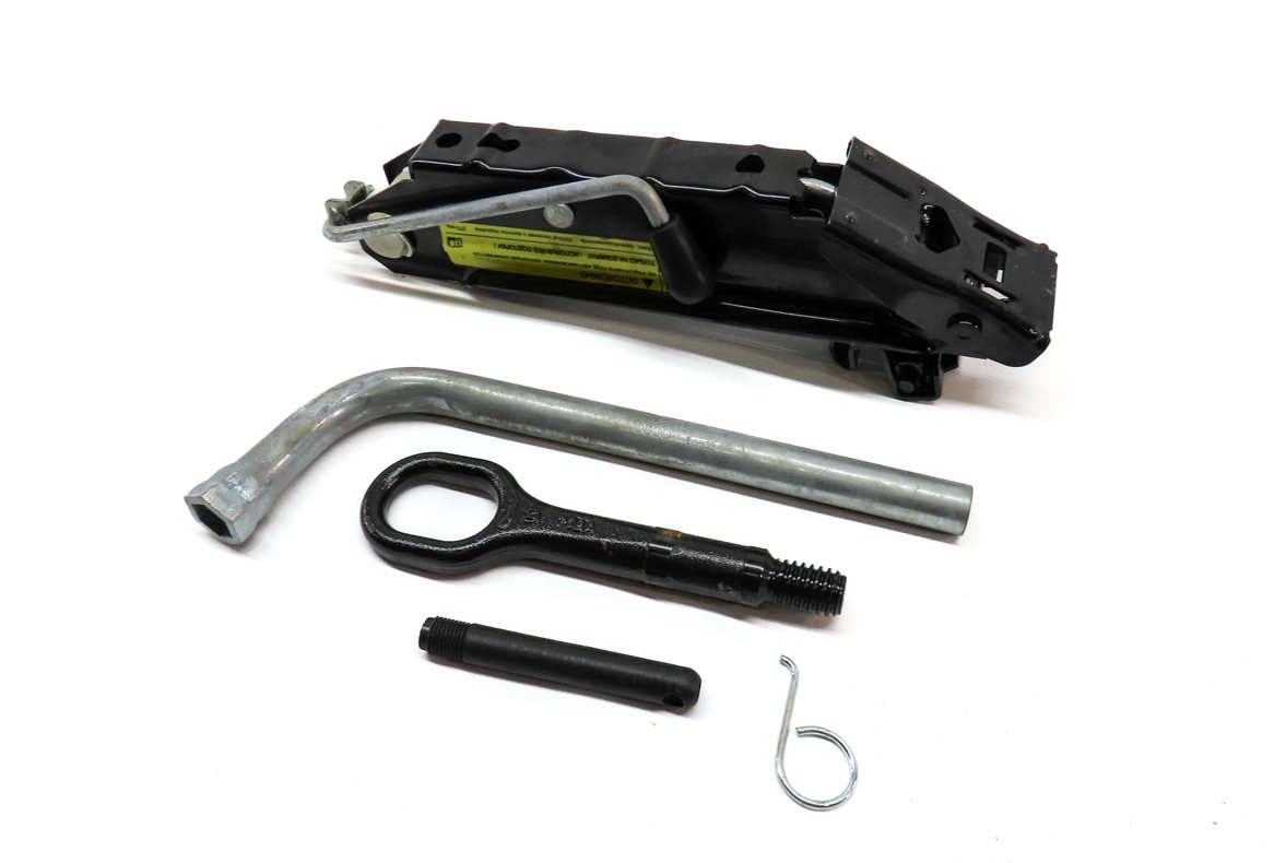 2011-2013 AUDI A3 (8P) EMERGENCY ROADSIDE SCISSOR JACK & TOOL KIT TOWING TOW EYE