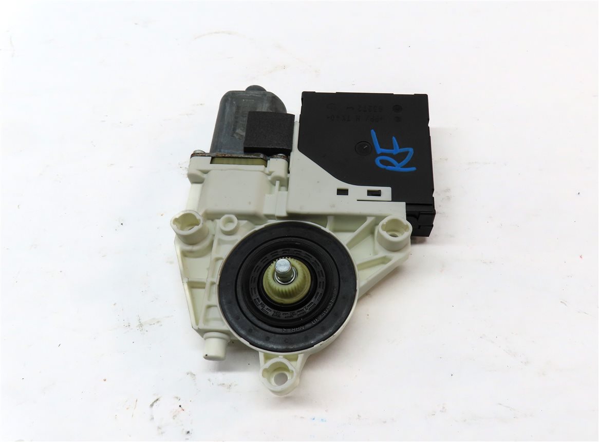 Thumbnail 4: 2006-2013 AUDI A3 (8P) RIGHT FRONT PASSENGER DOOR POWER WINDOW MOTOR