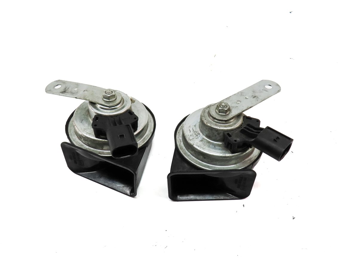 Thumbnail 4: 13-19 MERCEDES GL ML GLE GLS CLASS (W166 X166) HIGH & LOW TONE SAFETY HORN SET-2
