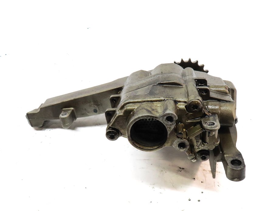 Thumbnail 4: 2012 MERCEDES ML350 (W166) 3.0L DIESEL (642.826) ENGINE OIL PUMP