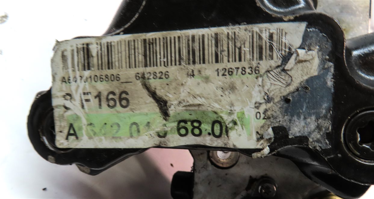 Thumbnail 7: 12-17 MERCEDES GL350 GLE350D ML350 S350 (W166 W221) DIESEL MECHANICAL FUEL PUMP