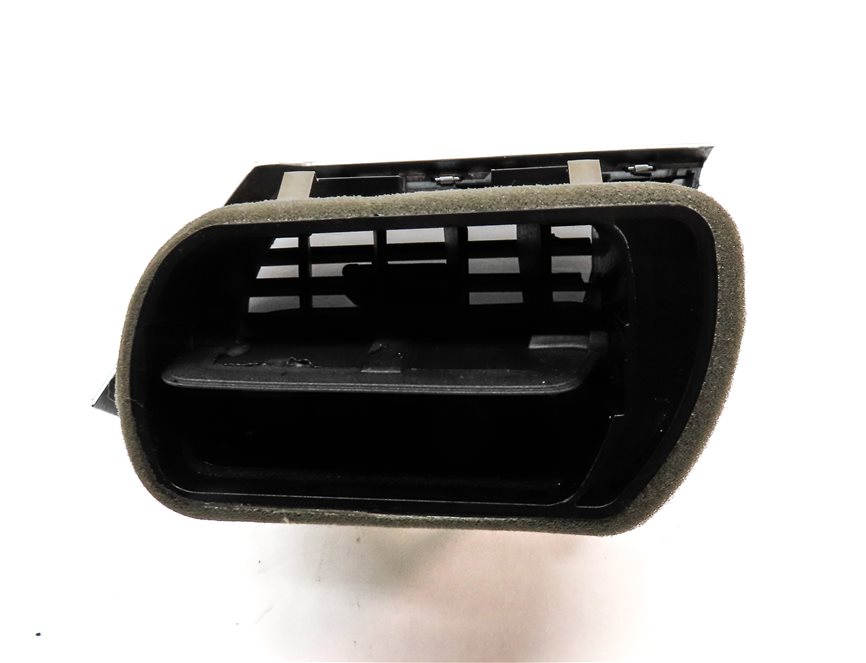 Thumbnail 4: 2012 MERCEDES ML350 (W166) FRONT LEFT DRIVER DASH AC HEATER AIR VENT (BLACK)