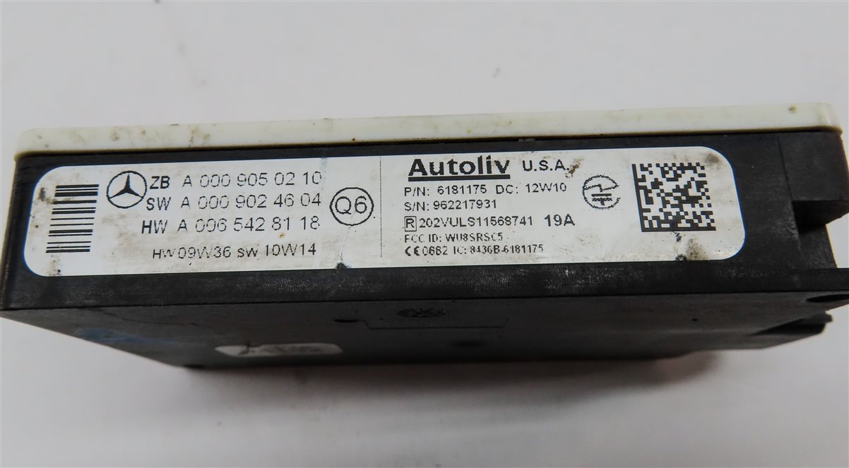 Thumbnail 4: 2012 MERCEDES ML350 (W166) REAR RIGHT BLIND SPOT RADAR SENSOR MODULE