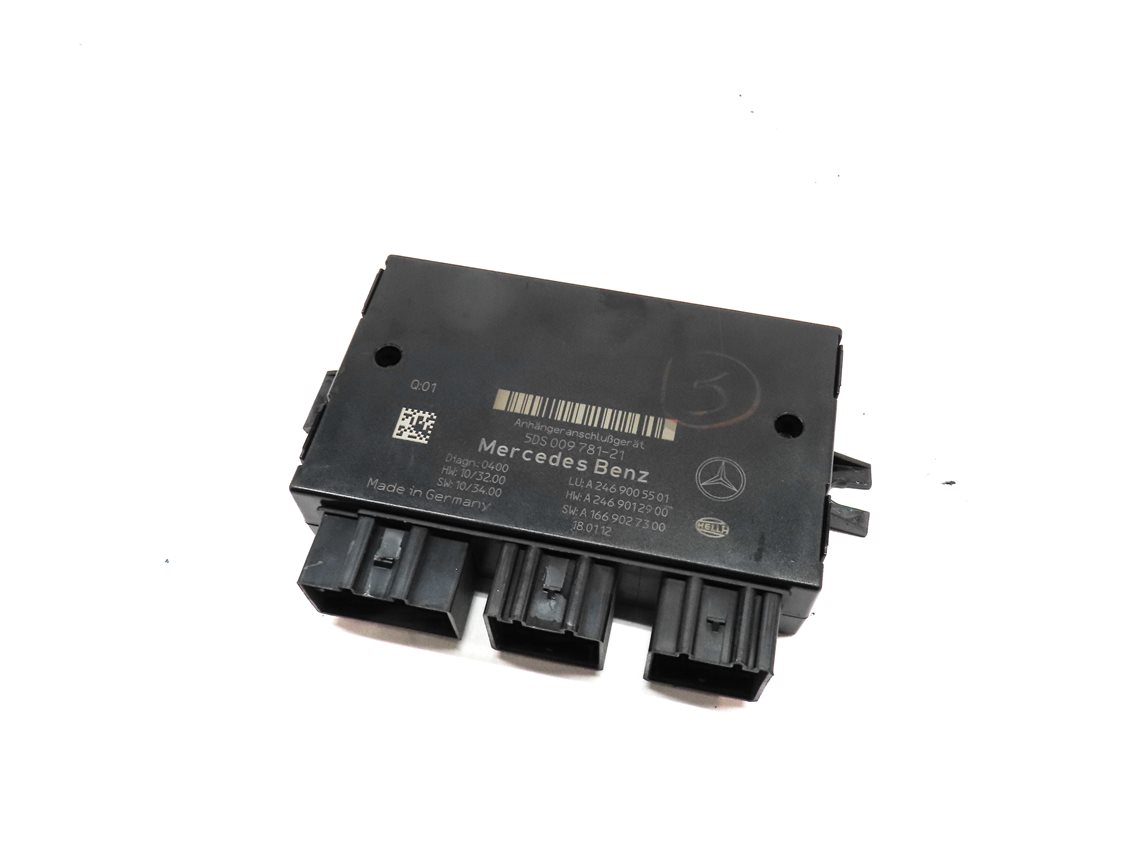 12-17 MERCEDES B250 G550 GL350 GL550 ML350 ML550 (W166 W246 X166) TOWING MODULE