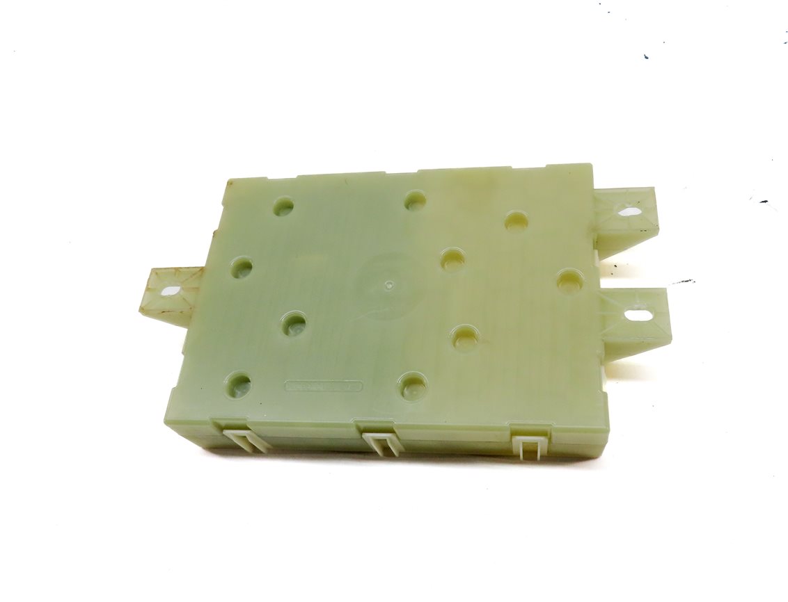 Thumbnail 5: 2012 MERCEDES ML350 (W166) REAR SIGNAL ACQUISTION MODULE (SAM)