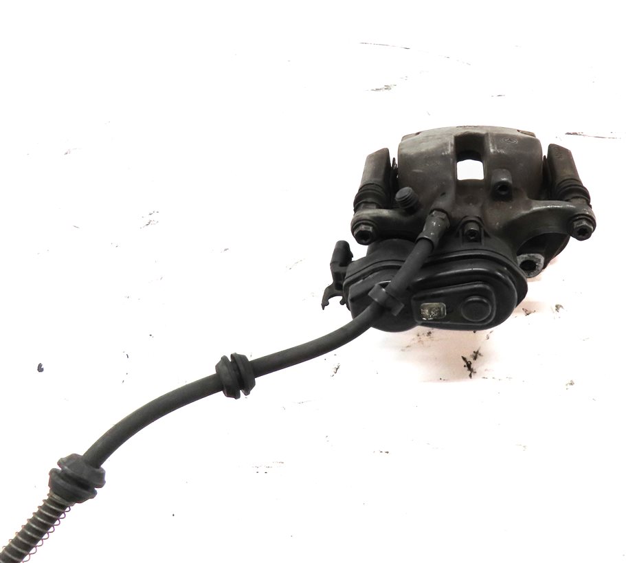 Thumbnail 4: 2012-2018 MERCEDES GLE300D GLE350 ML250 ML350 (W166) LEFT REAR BRAKE CALIPER