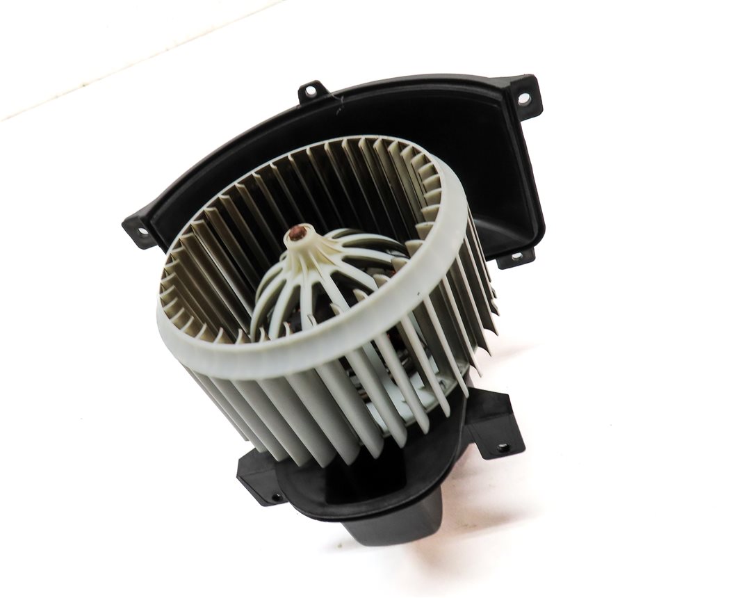 Thumbnail 3: 2011-2015 AUDI Q7 (4L) FRONT HVAC HEATER A/C BLOWER FAN MOTOR