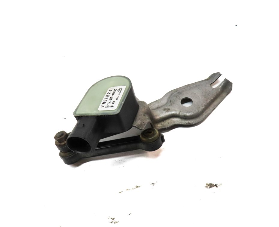 Thumbnail 3: 2012 AUDI Q7 (4L) FRONT LEFT DRIVER SUSPENSION HEIGHT LEVEL SENSOR