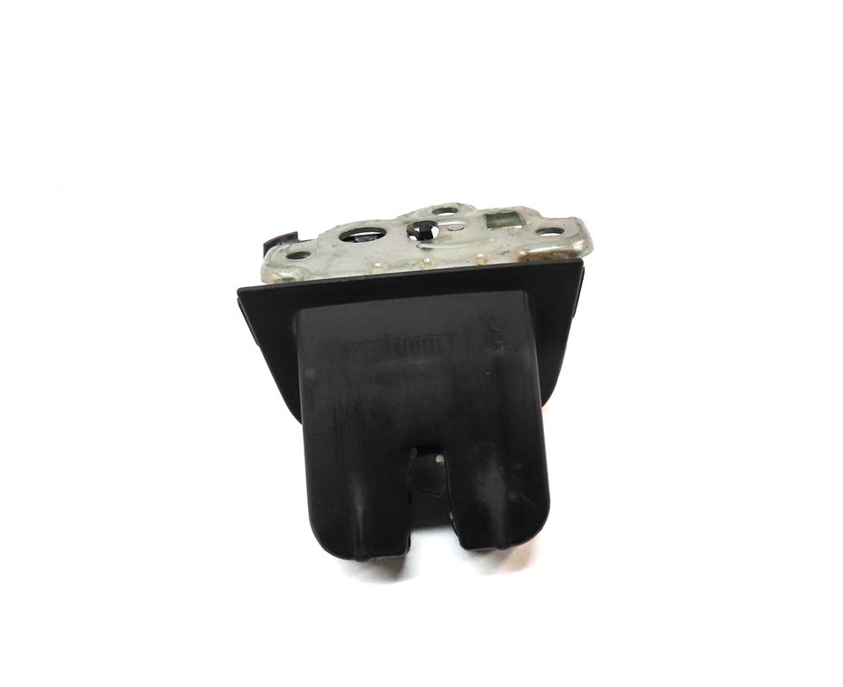 Thumbnail 2: 2012 AUDI Q7 (4L) REAR HATCH TAILGATE TRUNK LOCK LATCH ACTUATOR