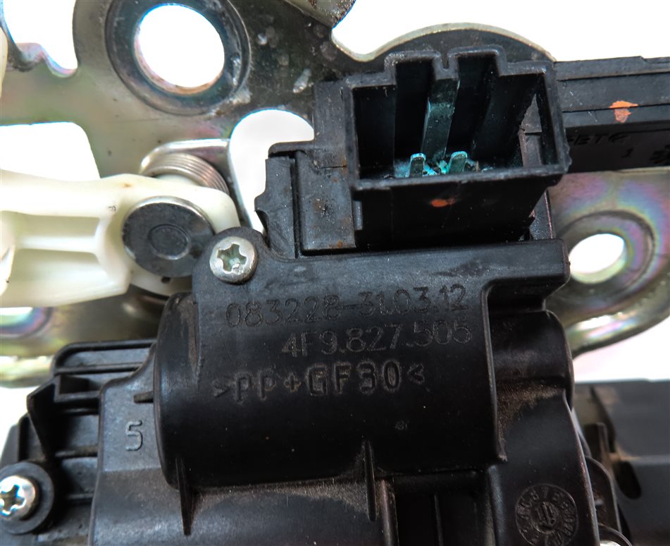Thumbnail 6: 2012 AUDI Q7 (4L) REAR HATCH TAILGATE TRUNK LOCK LATCH ACTUATOR