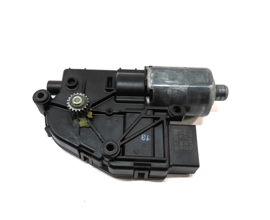 Thumbnail 6: 2007-2014 AUDI Q7 (4L) PANORAMIC SUNROOF MOTOR SUN ROOF MOTOR SUNSHADE MOTOR