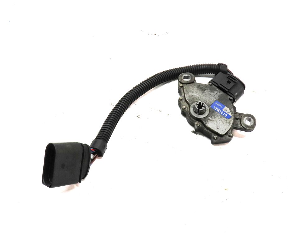Thumbnail 1: 2012 AUDI Q7 (4L) 3.0L DIESEL AUTO TRANSMISSION NEUTRAL SAFETY SWITCH & HARNESS