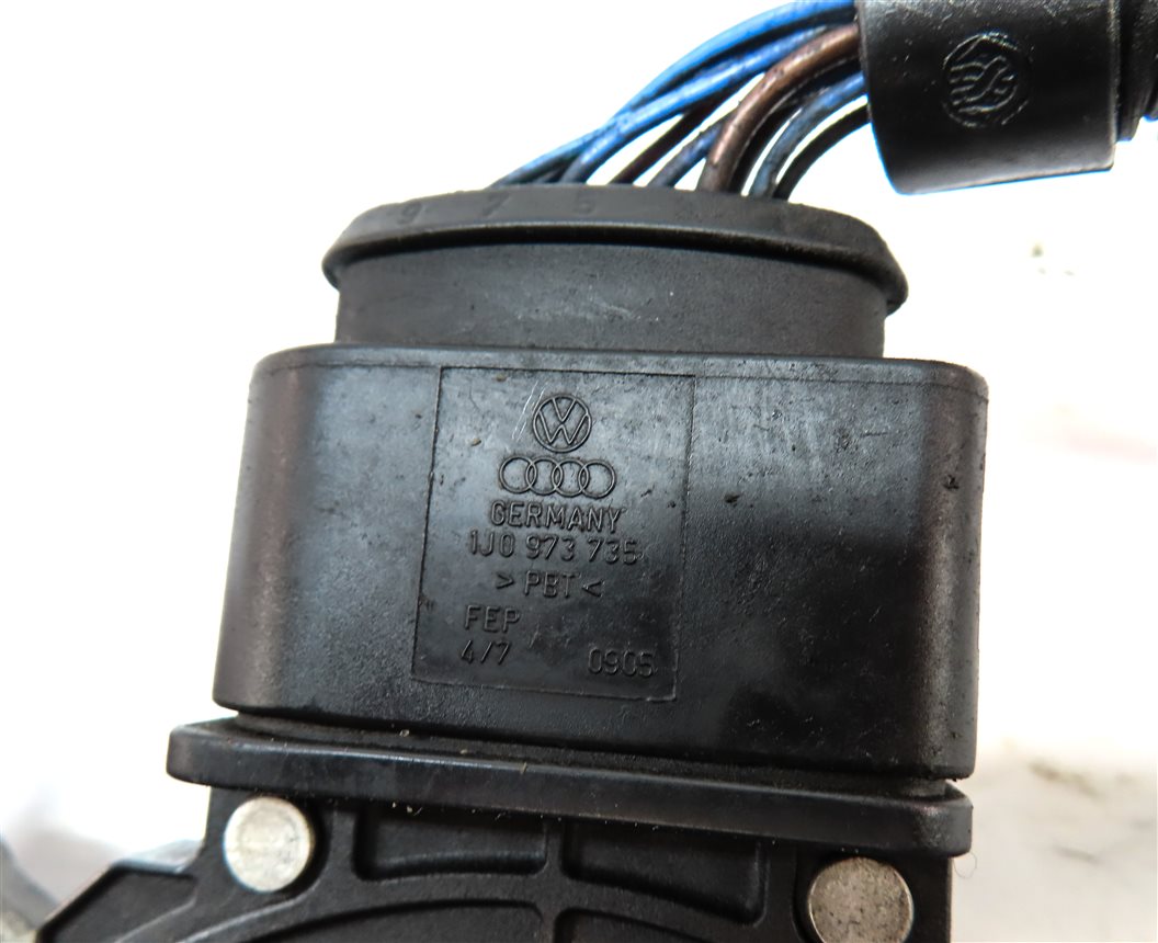 Thumbnail 5: 2012 AUDI Q7 (4L) 3.0L DIESEL AUTO TRANSMISSION NEUTRAL SAFETY SWITCH & HARNESS