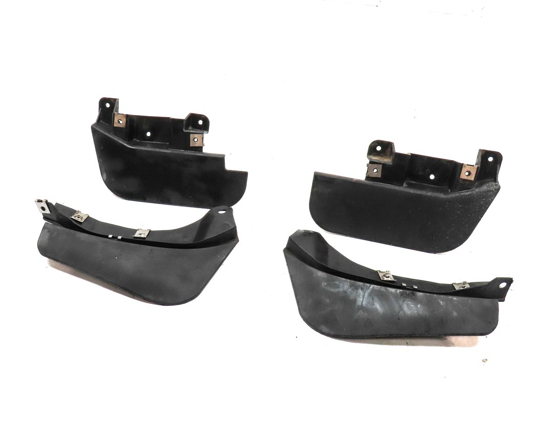 Thumbnail 1: 2012 AUDI Q7 (4L) LEFT & RIGHT MUD FLAP SET OF 4